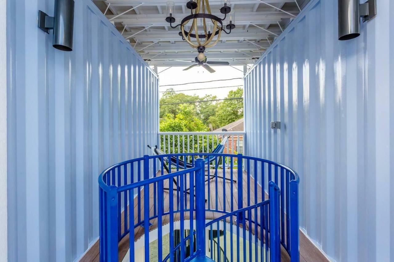 Ferienwohnung East Downtown Micro-Luxe Container Living Pod #9 Houston Exterior foto